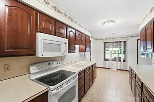 6146 Paddock Ct, Franklin Twp, OH 45005 - Photo 12