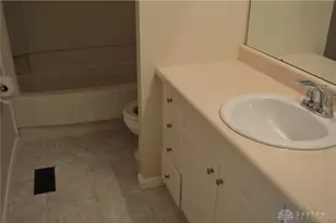 1217 Robbins Run Ct, Washington Twp, OH 45459 - Photo 22