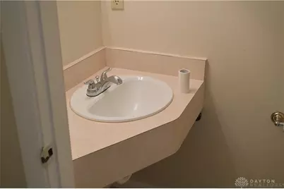 1217 Robbins Run Court, Washington Twp, OH 45459 - Photo 8