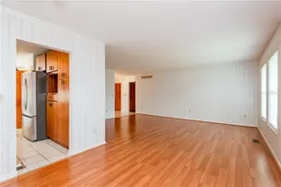 4305 Spring Hollow Ct, Dayton, OH 45424 - Photo 10