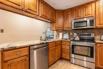 1165 Kentshire Drive, Centerville, OH 45459 - Photo 8