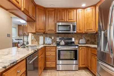 1165 Kentshire Drive, Centerville, OH 45459 - Photo 6