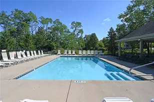 1064 Heritage Green Dr, Monroe, OH 45050 - Photo 30