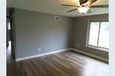 937 E Stroop Road, Kettering, OH 45429 - Photo 6