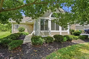1596 Turnberry Village Dr, Washington Twp, OH 45458 - Photo 2