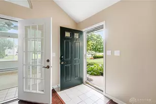 1596 Turnberry Village Dr, Washington Twp, OH 45458 - Photo 6
