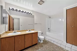 8377 Schoolgate Dr, Huber Heights, OH 45424 - Photo 28