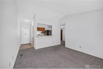 8377 Schoolgate Drive, Huber Heights, OH 45424 - Photo 8
