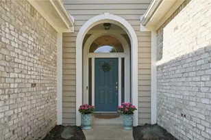 1256 Forest Walk Dr, Centerville, OH 45459 - Photo 4