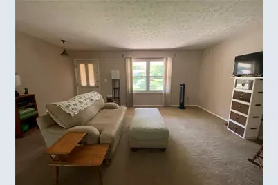 4342 Willow Run Drive, Beavercreek, OH 45430 - Photo 2