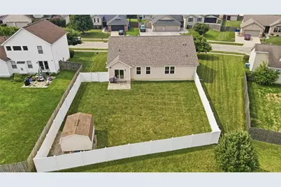 4651 Hialeah Park, Dayton, OH 45424 - Photo 4