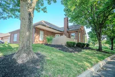 19 Edinburgh Village Drive, Centerville, OH 45458 - Photo 1