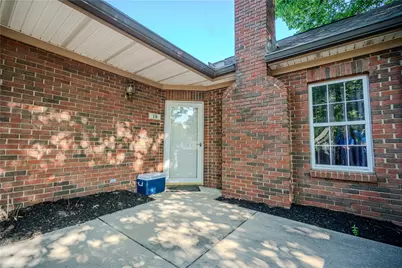 19 Edinburgh Village Drive, Centerville, OH 45458 - Photo 2