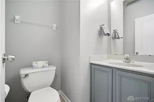 9197 Great Lakes Cir, Washington Twp, OH 45458 - Photo 10