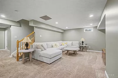 2651 Royal Gateway, Beavercreek, OH 45431 - Photo 28