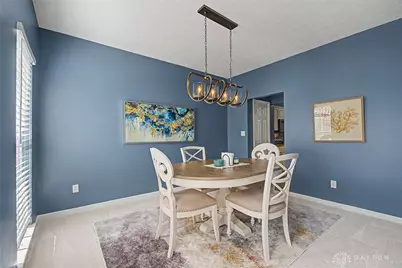 2651 Royal Gateway, Beavercreek, OH 45431 - Photo 4