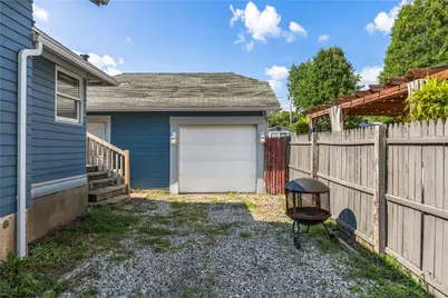 215 E Main Street, New Lebanon, OH 45345 - Photo 4