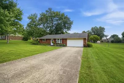 551 Hoffmann Avenue, Turtle Creek Township, OH 45036 - Photo 2