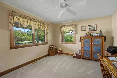 1082 Roger Scott Drive, Sugarcreek Twp, OH 45305 - Photo 10