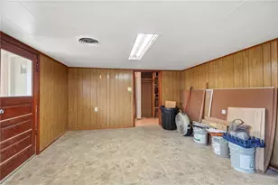 140 W Keller St, Bradford, OH 45308 - Photo 6