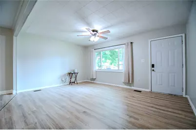 5916 Mayville Drive, Riverside, OH 45432 - Photo 8