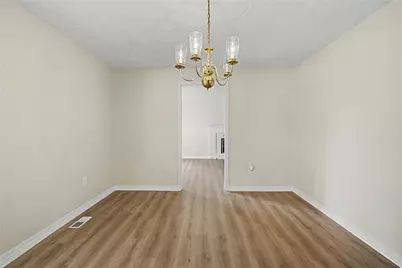 650 W Broadway Street, Tipp City, OH 45371 - Photo 12