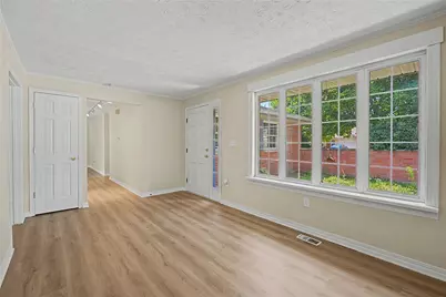 650 W Broadway Street, Tipp City, OH 45371 - Photo 10