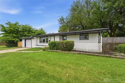 1240 Wiley Street, Fairborn, OH 45324 - Photo 2