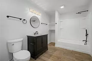 104 N Harbine Ave, Dayton, OH 45403 - Photo 26