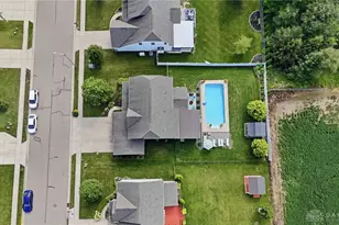 3302 Heatherstone Dr, Troy, OH 45373 - Photo 8