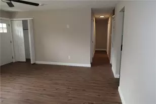 718 Ravenna Cir, Columbus, OH 43068 - Photo 10