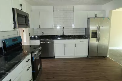 718 Ravenna Circle, Columbus, OH 43068 - Photo 6