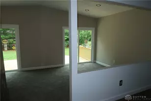 718 Ravenna Cir, Columbus, OH 43068 - Photo 36