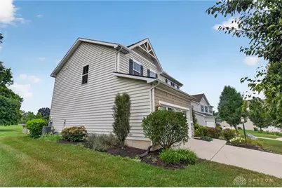 111 Shoemaker Lane, Vandalia, OH 45377 - Photo 4