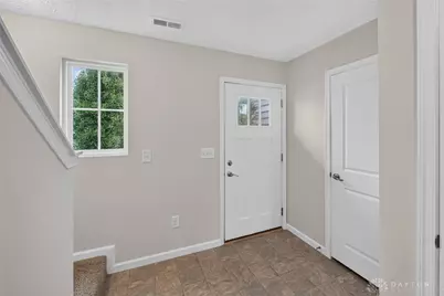 111 Shoemaker Lane, Vandalia, OH 45377 - Photo 6