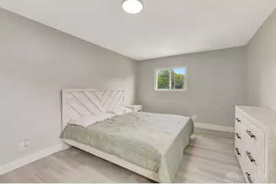 340 S Elm Street, West Carrollton, OH 45449 - Photo 18