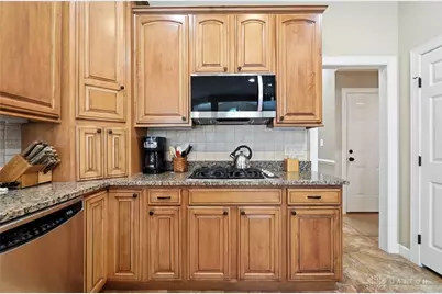 1996 Red Robin Drive, Beavercreek Twp, OH 45385 - Photo 18