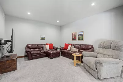 9570 Meadow Woods Lane, Washington Twp, OH 45458 - Photo 38