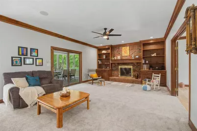 9570 Meadow Woods Lane, Washington Twp, OH 45458 - Photo 22