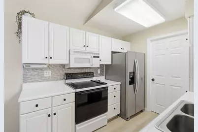 4281 Defender Drive #304, Colerain Township, OH 45252 - Photo 20