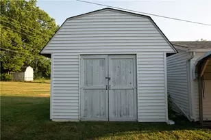 1991 Drake Dr, Xenia, OH 45385 - Photo 8