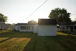 1991 Drake Dr, Xenia, OH 45385 - Photo 6