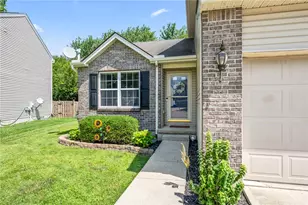 875 Gearhardt Ln, Troy, OH 45373 - Photo 2