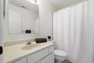 1420 Lake Pointe Way, Centerville, OH 45459 - Photo 36