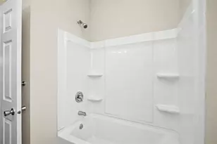 1834 E 5th St, Dayton, OH 45403 - Photo 20