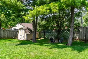 2381 Polo Park Dr, West Carrollton, OH 45439 - Photo 12