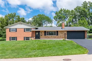 617 Stoneybrook Dr, Kettering, OH 45429 - Photo 1