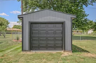 4013 Osborn Rd, Bethel Twp, OH 45341 - Photo 40