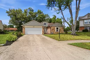 2641 Gladwin Ct, Miami Township, OH 45342 - Photo 4