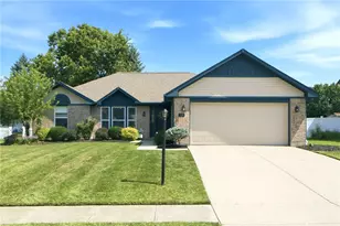 904 Sunset Dr, Englewood, OH 45322 - Photo 1
